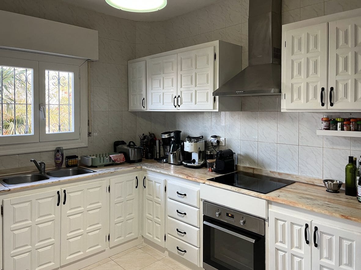 4 slaapkamer Villa te koop in Denia met zwembad garage - € 770.000 (Ref: 9123658)