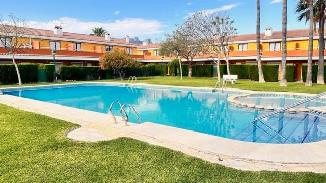 3 camera da letto Bungalow in vendita in Els Poblets con piscina garage - 250.000 € (Rif: 9123660)