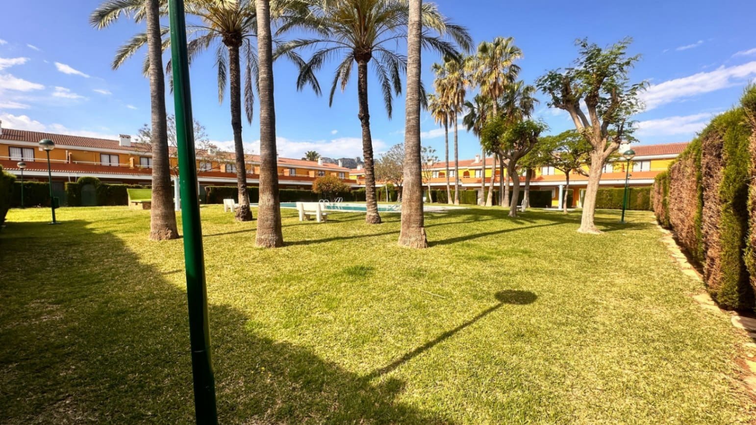 3 quarto Bungalow para venda em Els Poblets com piscina garagem - 250 000 € (Ref: 9123660)