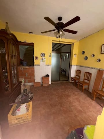 3 Zimmer Haus zu verkaufen in Orba - 160.000 € (Ref: 9133595)