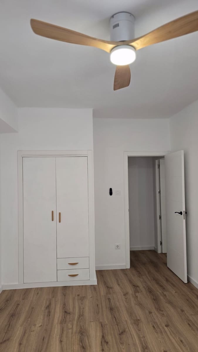 3 chambre Appartement à vendre à Oliva - 170 000 € (Ref: 9158373)