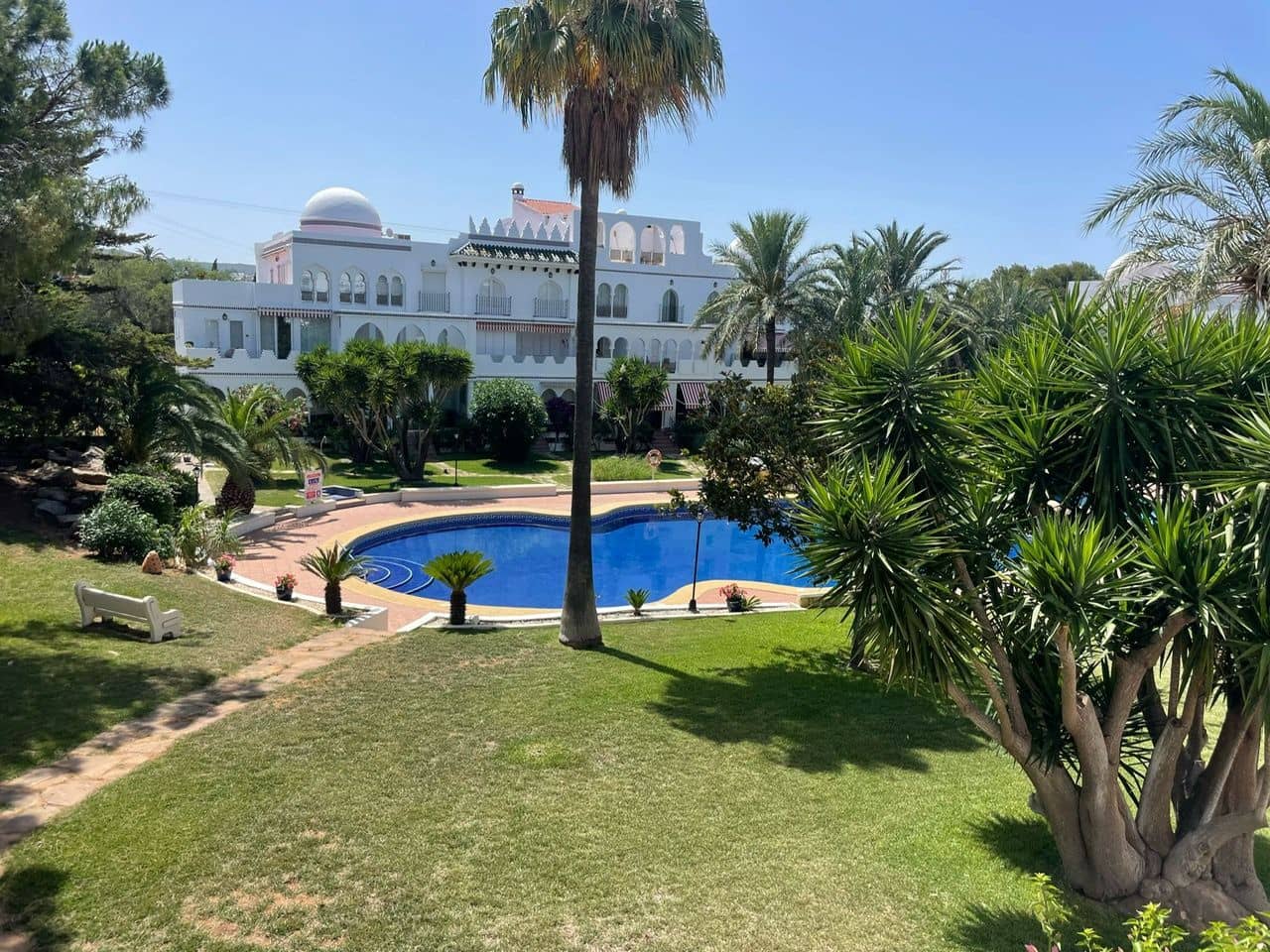 2 sypialnia Apartament do wynajęcia w Denia z basenem garażem - 800 € (Ref: 9158376)