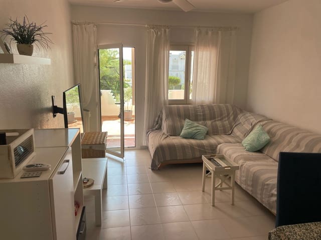 2 soveværelse Lejlighed til leje i El Montgó, Dénia med swimmingpool garage - € 800 (Ref: 9158376)