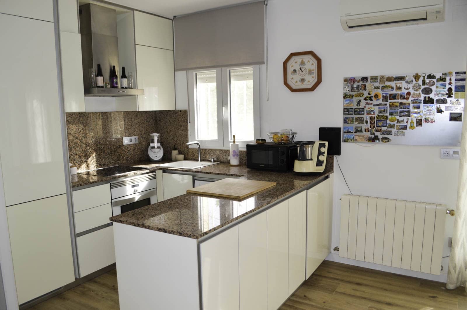 4 quarto Moradia para venda em Denia com piscina garagem - 749 000 € (Ref: 9211634)