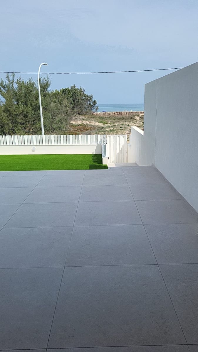 3 soveværelse Strandlejlighed til salg i Denia med swimmingpool garage - € 750.000 (Ref: 9211635)