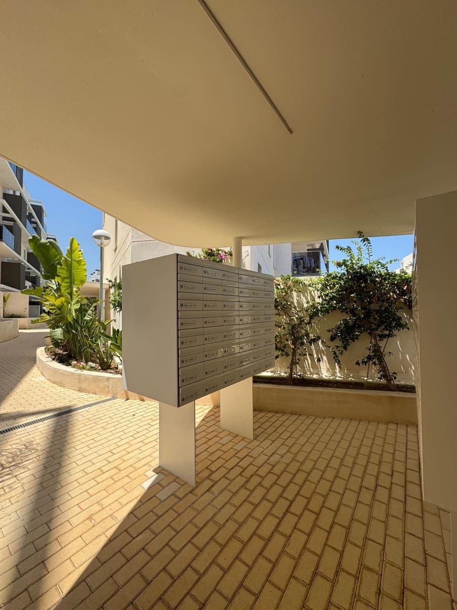 2 slaapkamer Appartement te koop in Denia met garage - € 328.000 (Ref: 9219613)