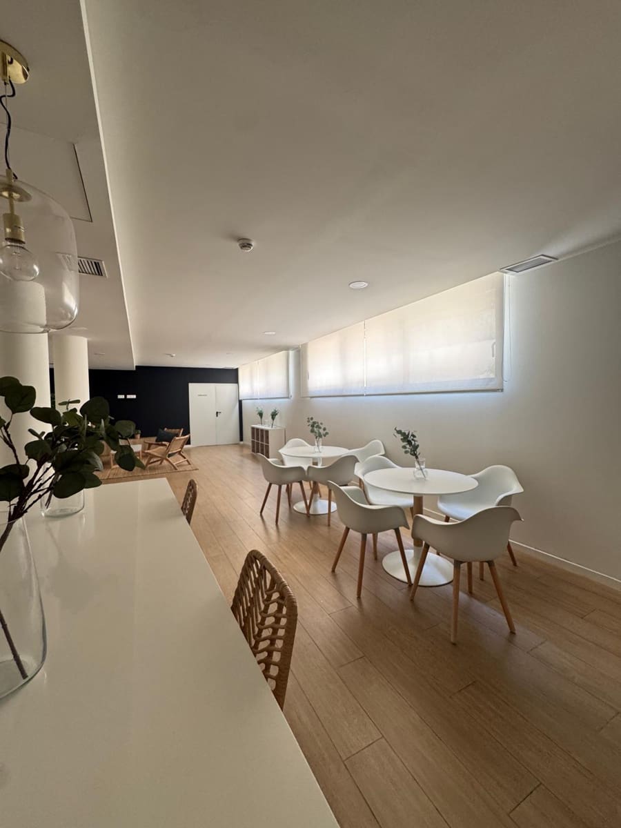 2 slaapkamer Appartement te koop in Denia met garage - € 328.000 (Ref: 9219613)