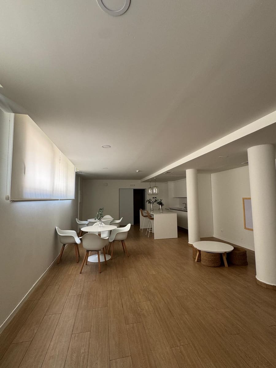 2 slaapkamer Appartement te koop in Denia met garage - € 328.000 (Ref: 9219613)