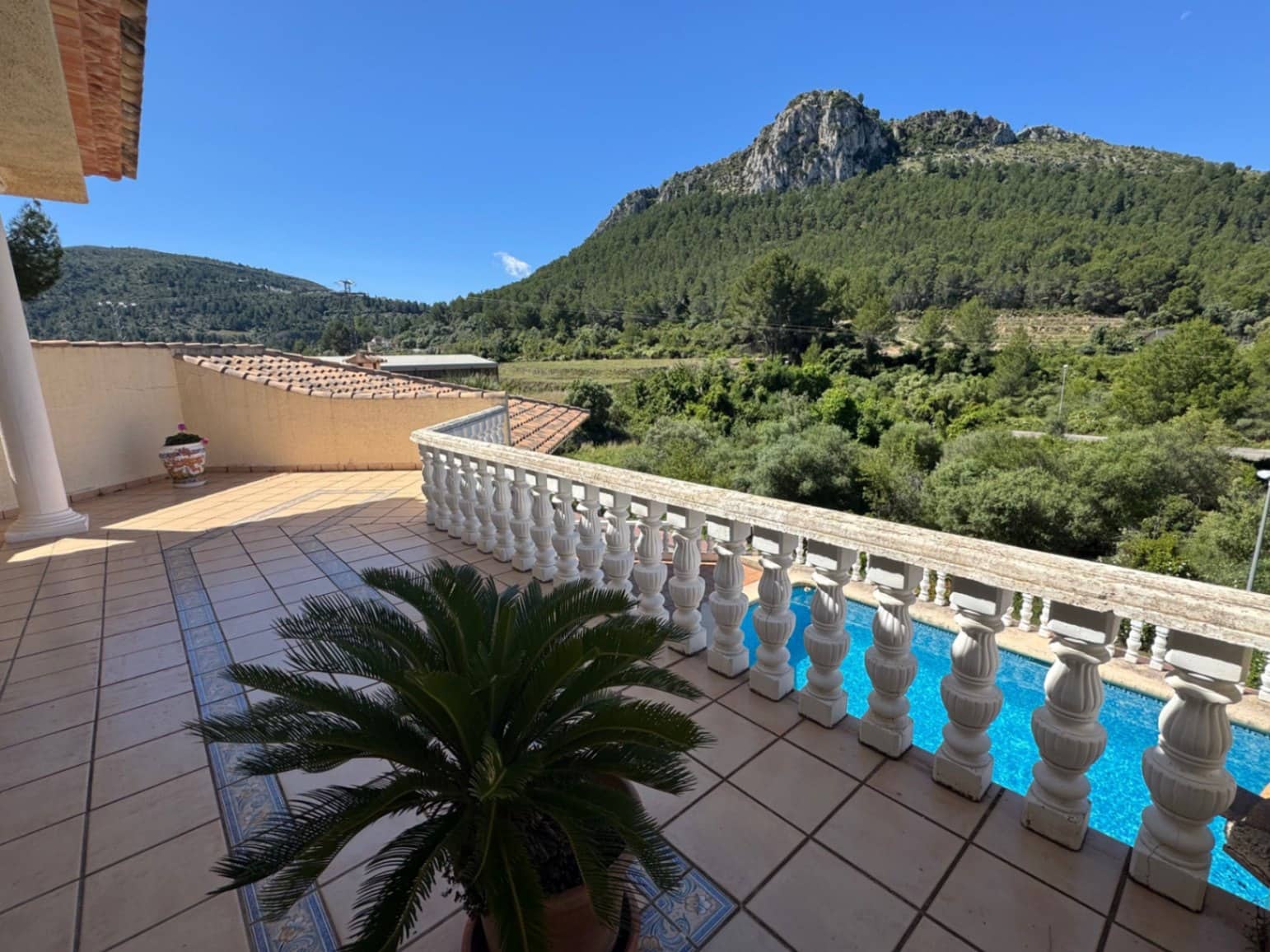 3 soverom Villa til salgs i Orba med garasje - € 650 000 (Ref: 9296206)