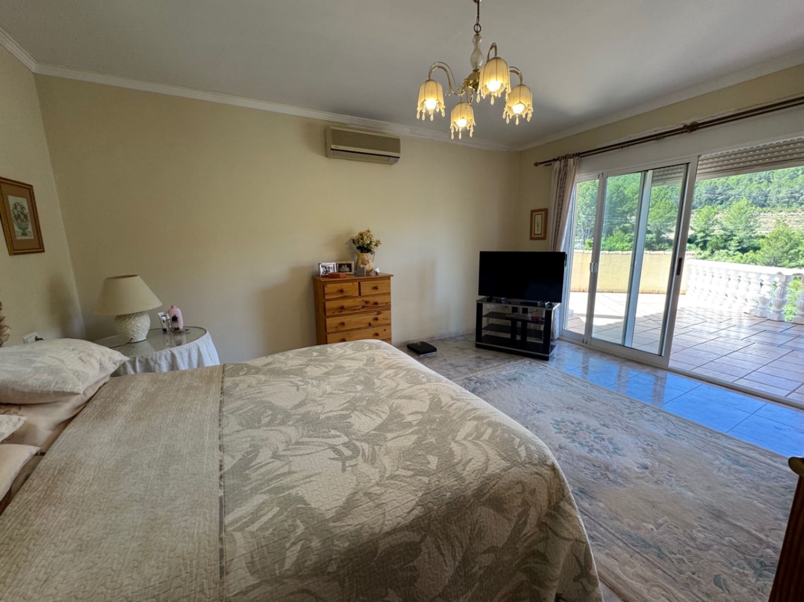 3 soverom Villa til salgs i Orba med garasje - € 650 000 (Ref: 9296206)