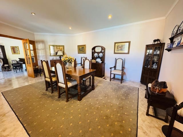 3 camera da letto Villa in vendita in Orba con garage - 650.000 € (Rif: 9296206)