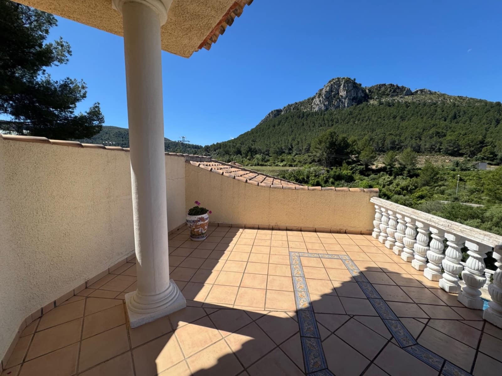 3 soverom Villa til salgs i Orba med garasje - € 650 000 (Ref: 9296206)