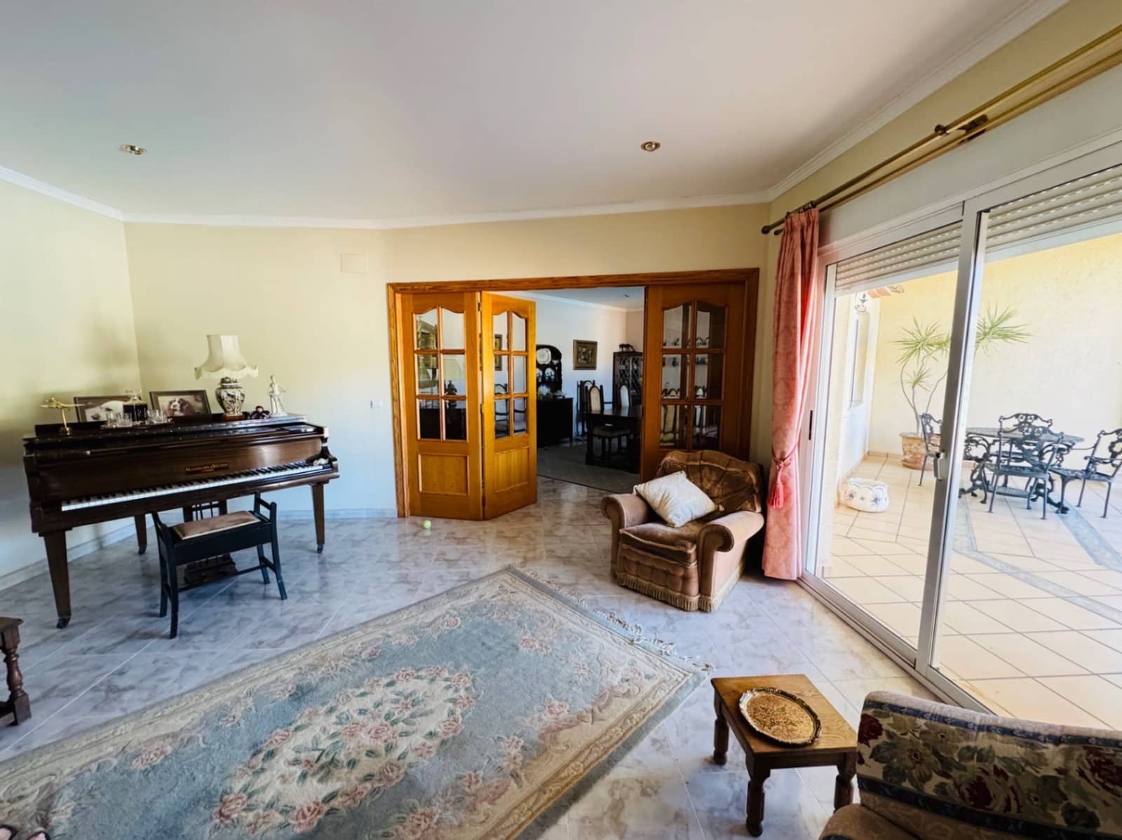 3 soverom Villa til salgs i Orba med garasje - € 650 000 (Ref: 9296206)