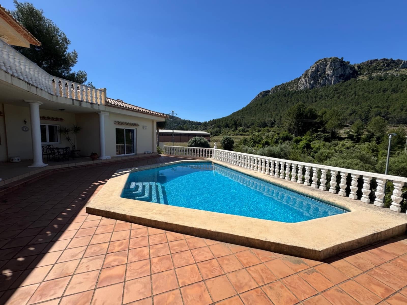 3 soverom Villa til salgs i Orba med garasje - € 650 000 (Ref: 9296206)