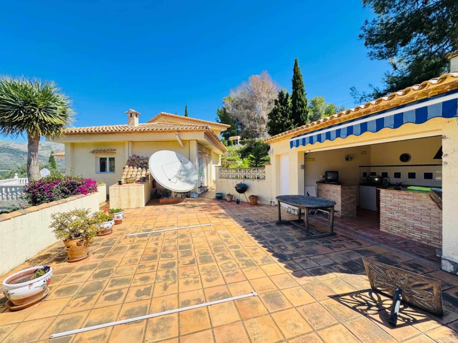 3 soverom Villa til salgs i Orba med garasje - € 650 000 (Ref: 9296206)