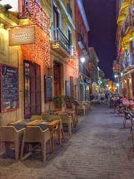 Byhus til salg i Centro Urbano, Dénia - € 310.000 (Ref: 9296222)