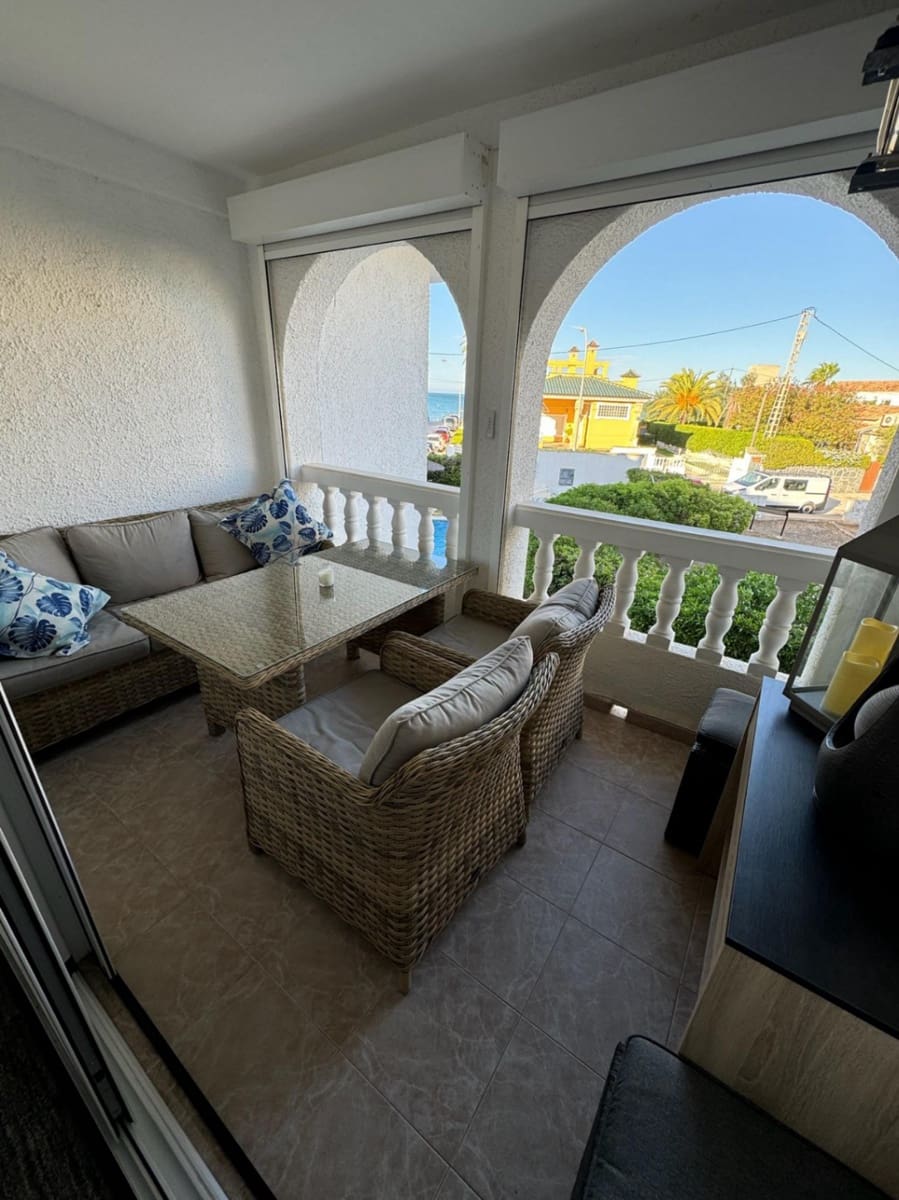 2 soveværelse Byhus til salg i Denia med swimmingpool garage - € 339.000 (Ref: 9306957)