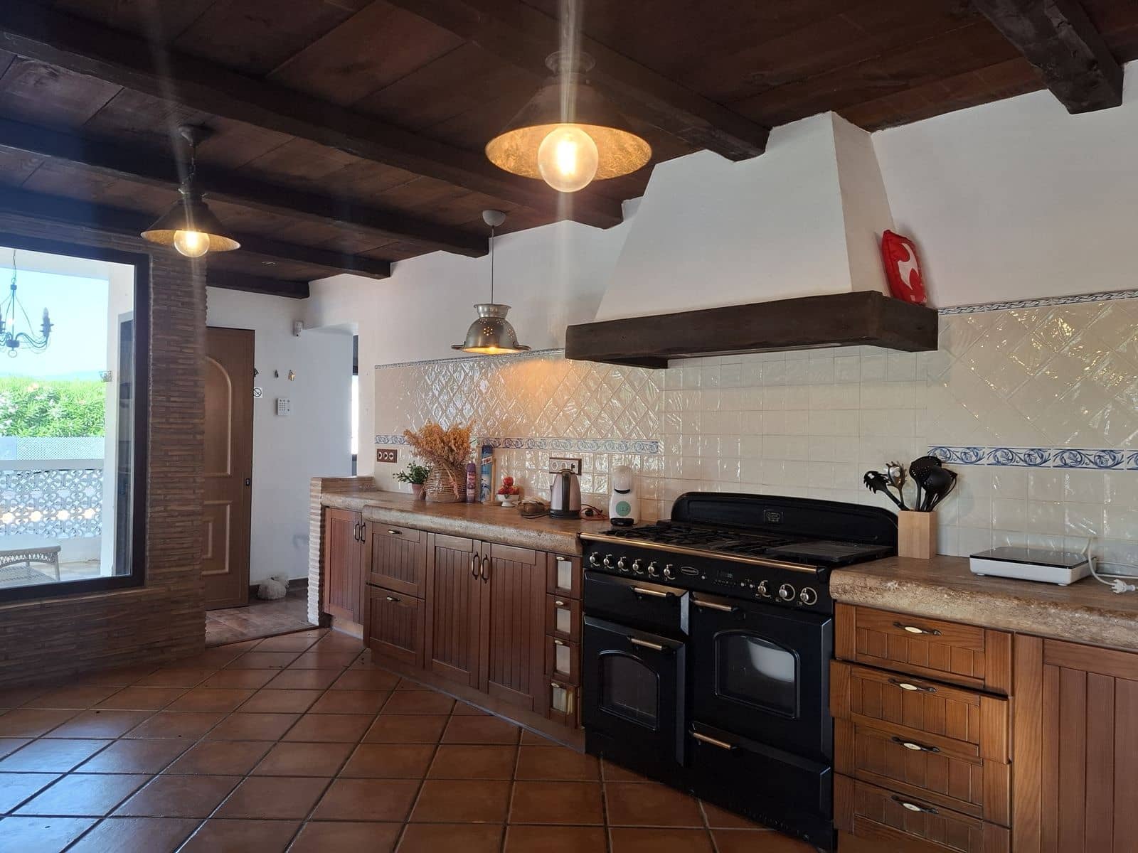 5 quarto Moradia para venda em Pedreguer com piscina garagem - 985 000 € (Ref: 9312110)