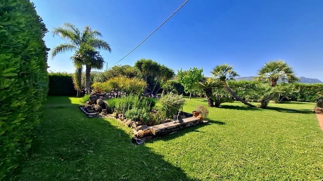 5 quarto Moradia para venda em Pedreguer com piscina garagem - 985 000 € (Ref: 9312110)