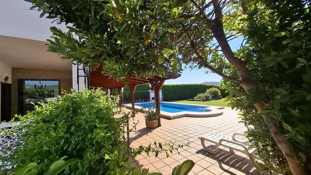 5 quarto Moradia para venda em Pedreguer com piscina garagem - 985 000 € (Ref: 9312110)