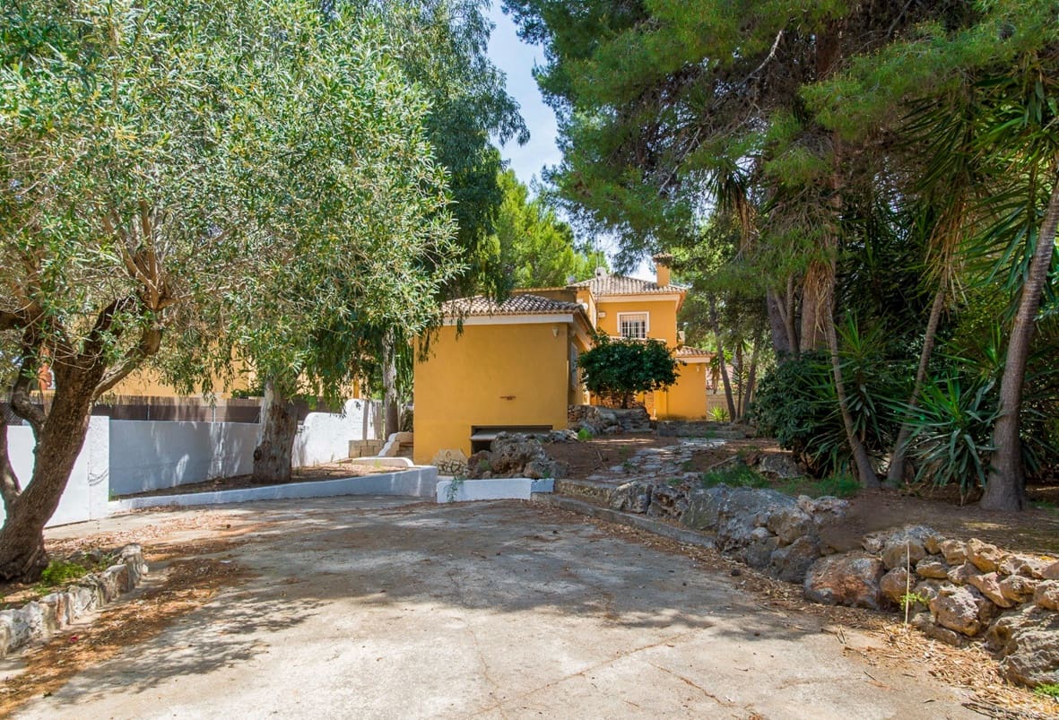 3 sypialnia Willa na sprzedaż w Denia z garażem - 795 000 € (Ref: 9312124)