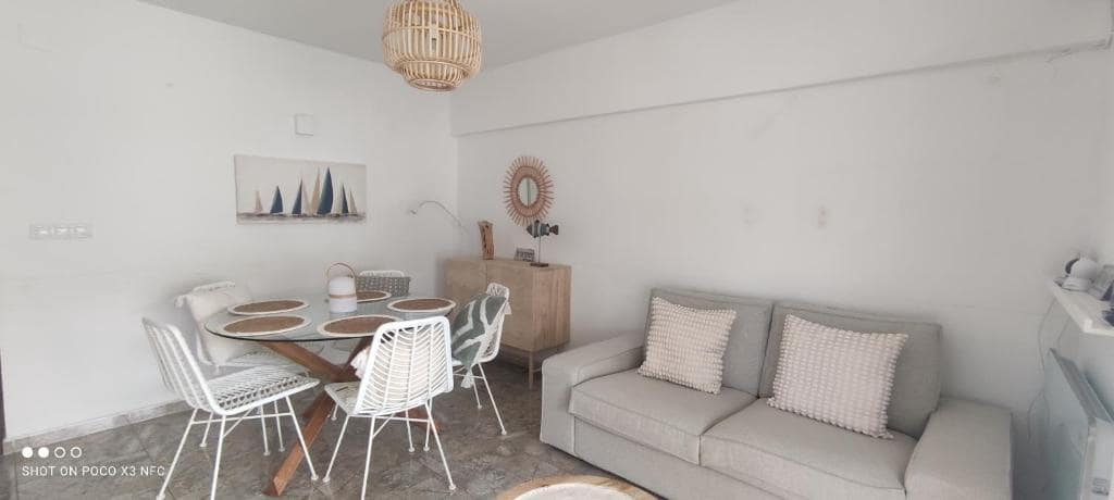 2 soverom Strandleiligheter til salgs i Denia med svømmebasseng garasje - € 285 000 (Ref: 9312127)