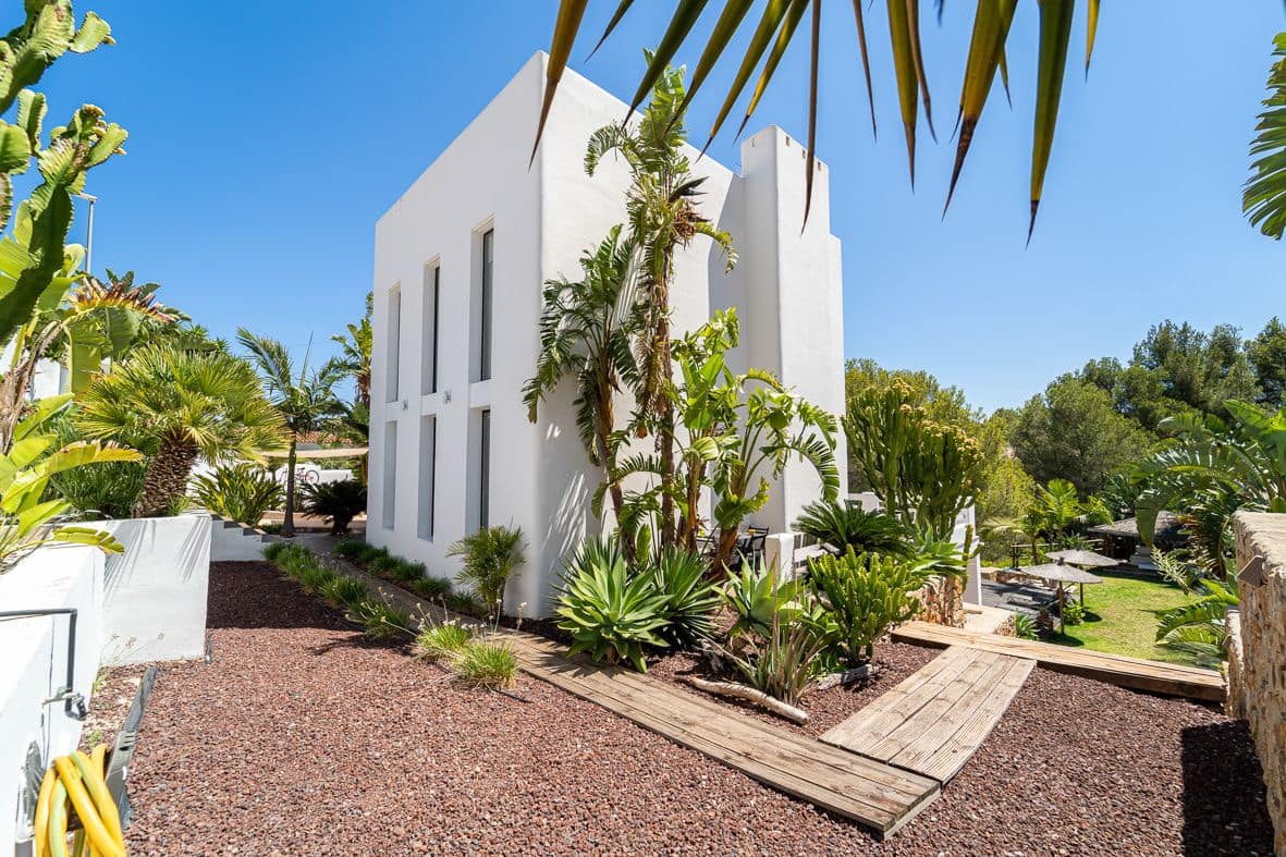 4 sypialnia Willa na sprzedaż w Denia z basenem garażem - 1 370 000 € (Ref: 9386975)