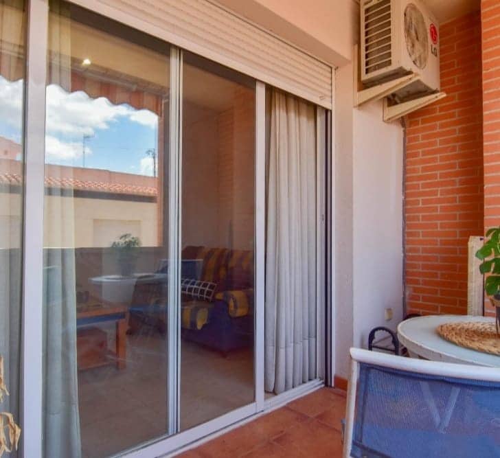 Apartamento de 1 habitación en Dénia en venta - 163.000 € (Ref: 9386981)