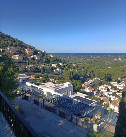 4 sovrum Villa till salu i La Sella med garage - 440 000 € (Ref: 9395273)