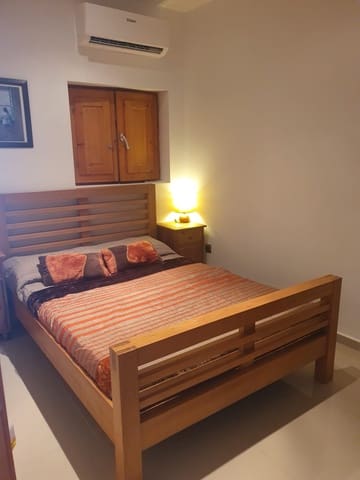 2 sypialnia Dom do wynajęcia w Centro Urbano, Dénia - 825 € (Ref: 9400129)