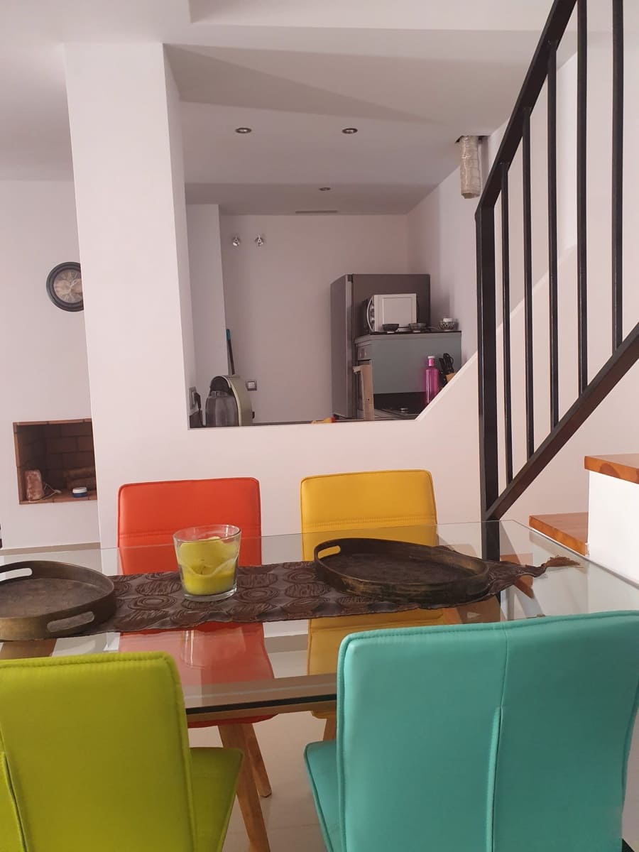 2 soveværelse Byhus til leje i Denia - € 825 (Ref: 9400129)