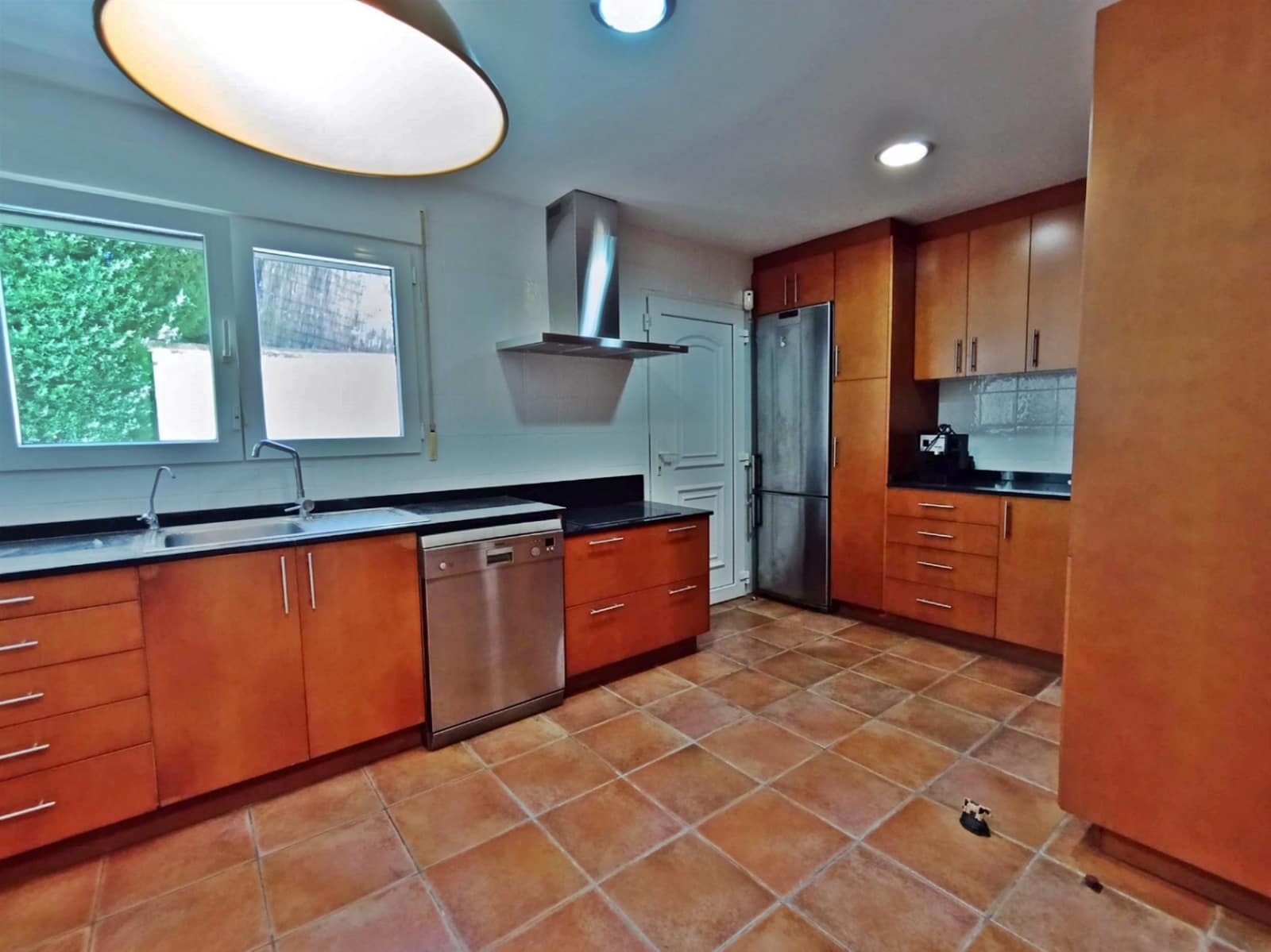 4 quarto Moradia para venda em Denia com piscina garagem - 750 000 € (Ref: 9400130)