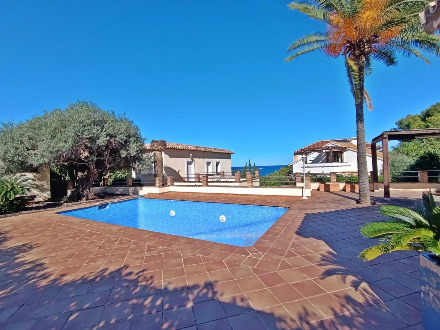 4 quarto Moradia para venda em Denia com piscina garagem - 750 000 € (Ref: 9400130)