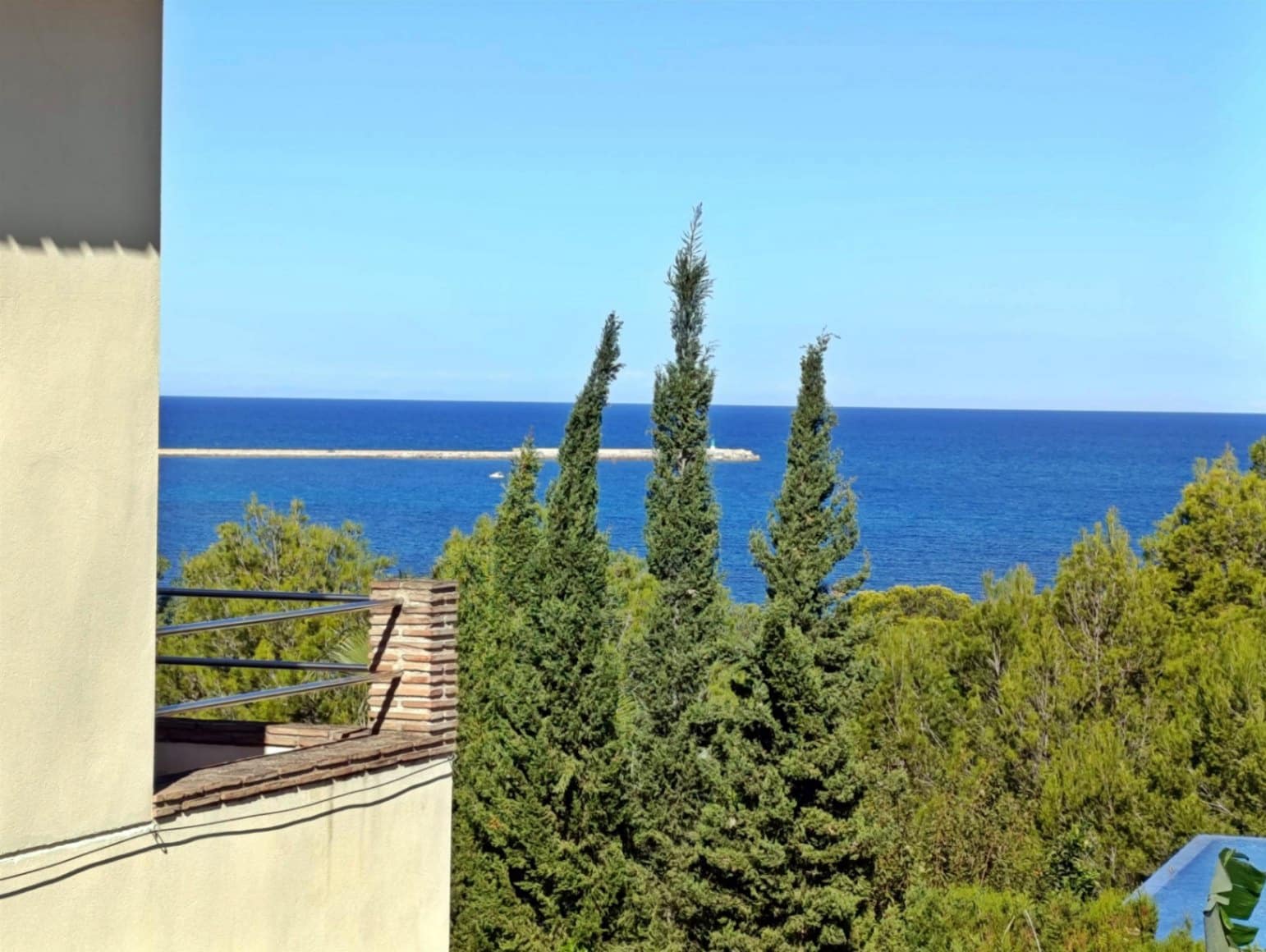 4 quarto Moradia para venda em Denia com piscina garagem - 750 000 € (Ref: 9400130)