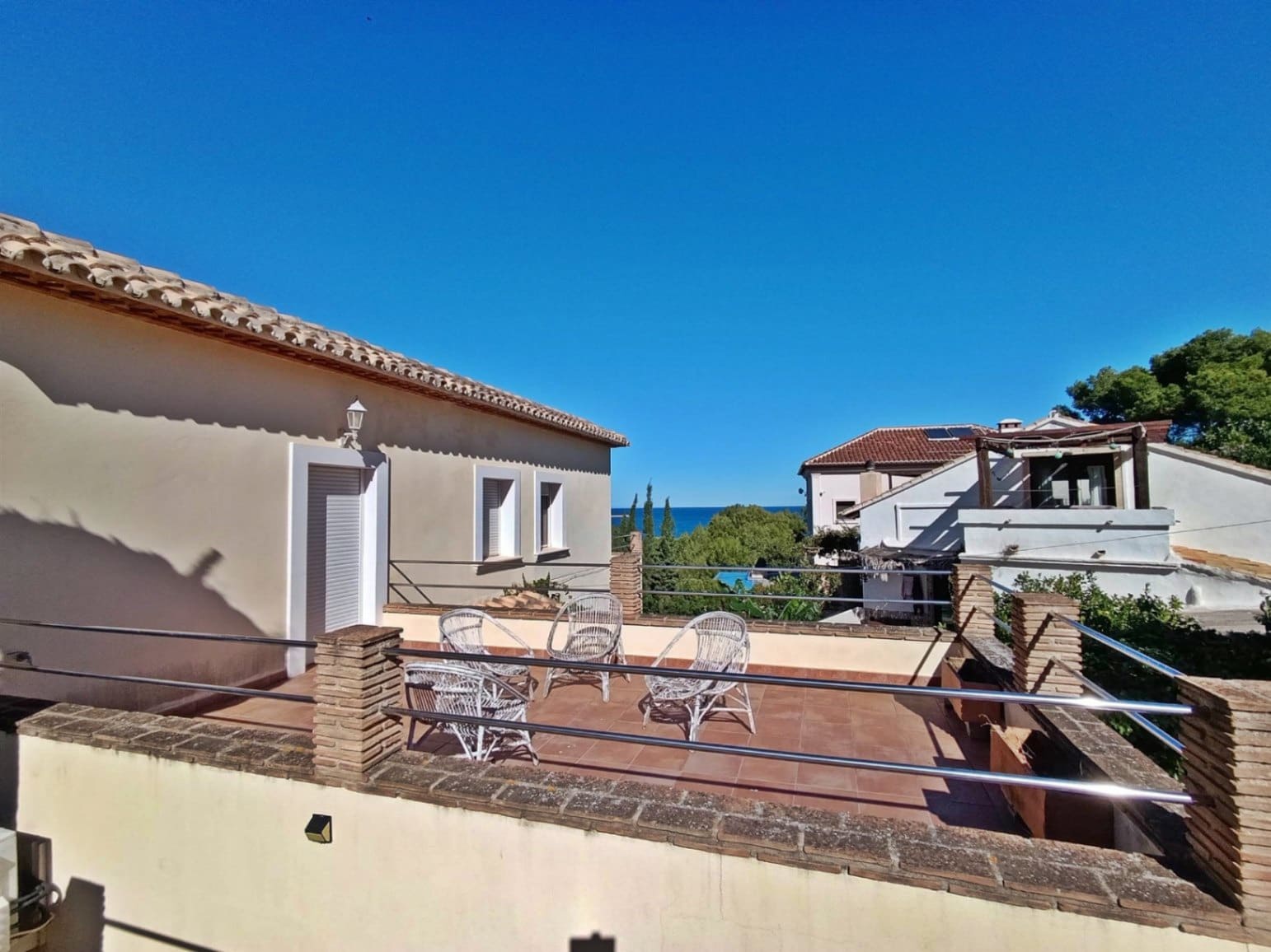 4 quarto Moradia para venda em Denia com piscina garagem - 750 000 € (Ref: 9400130)