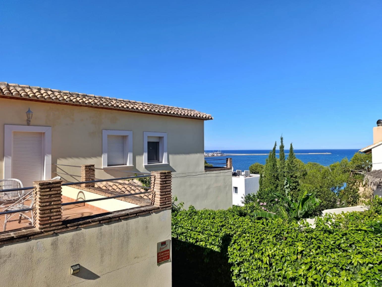 4 quarto Moradia para venda em Denia com piscina garagem - 750 000 € (Ref: 9400130)