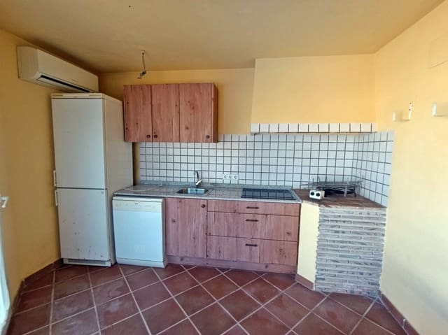 4 quarto Moradia para venda em Dénia com piscina garagem - 750 000 € (Ref: 9400130)