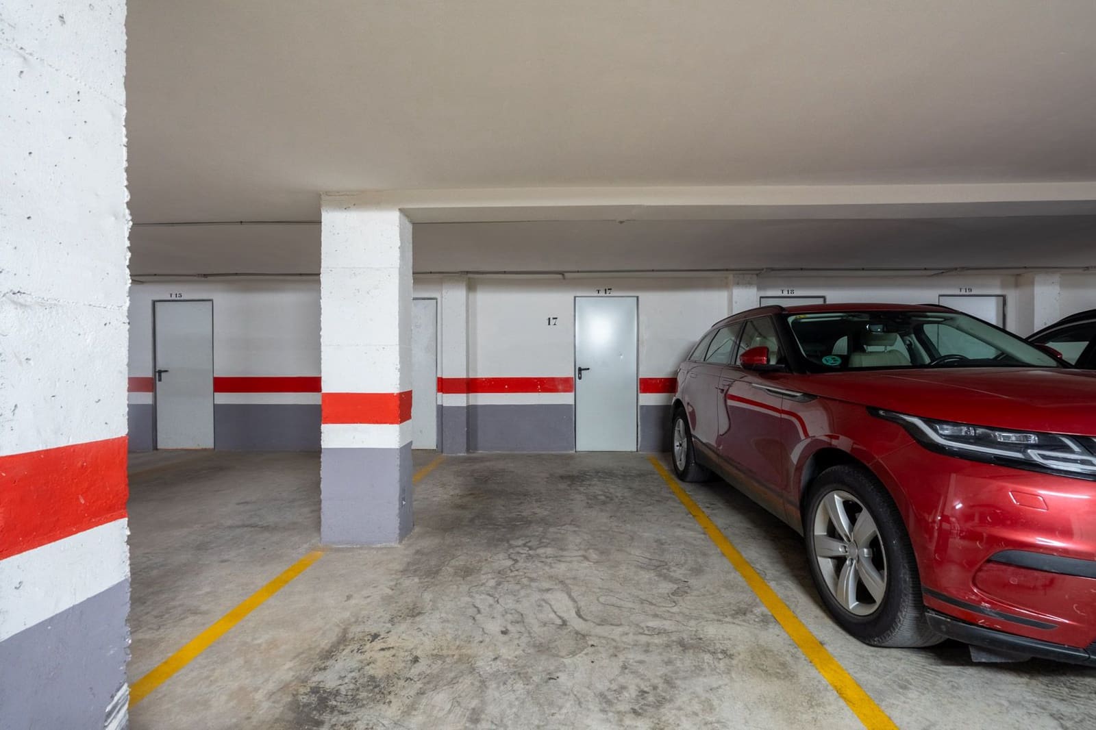 3 soveværelse Lejlighed til salg i Denia med swimmingpool garage - € 420.000 (Ref: 9400249)