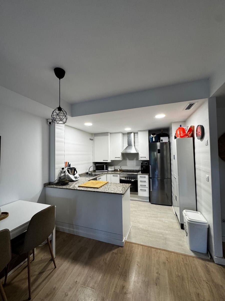 Apartamento de 1 habitación en Dénia en venta con piscina garaje - 217.000 € (Ref: 9450840)