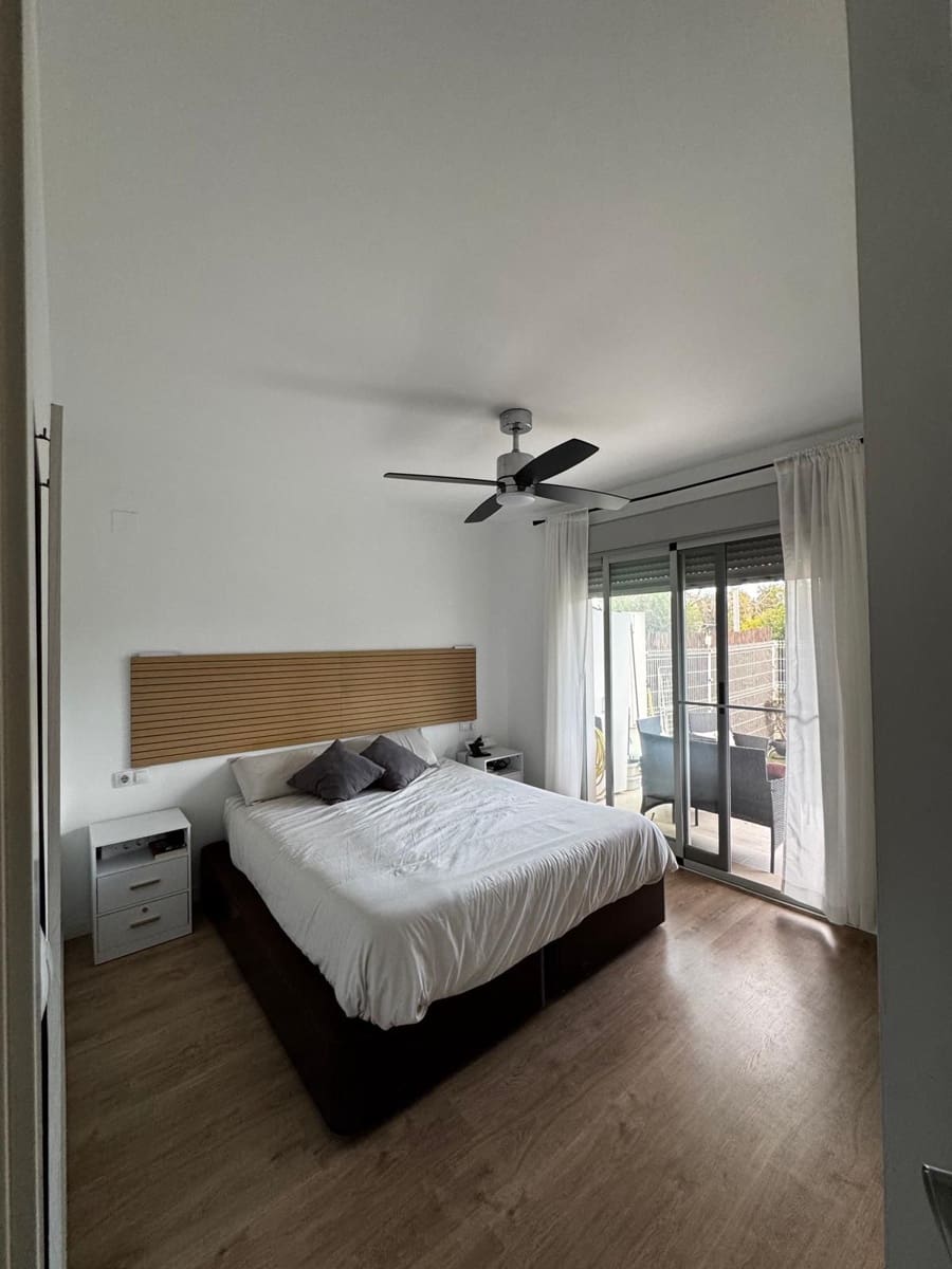 Apartamento de 1 habitación en Dénia en venta con piscina garaje - 217.000 € (Ref: 9450840)