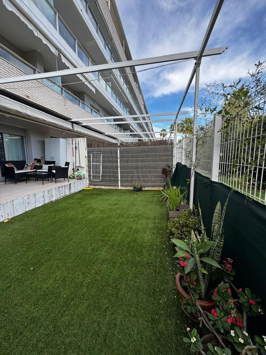 Apartamento de 1 habitación en Dénia en venta con piscina garaje - 217.000 € (Ref: 9450840)