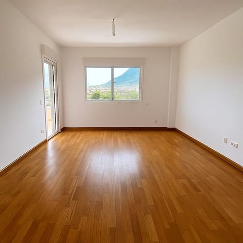 3 sovrum Lägenhet till salu i Centro Urbano, Dénia - 265 000 € (Ref: 9523287)