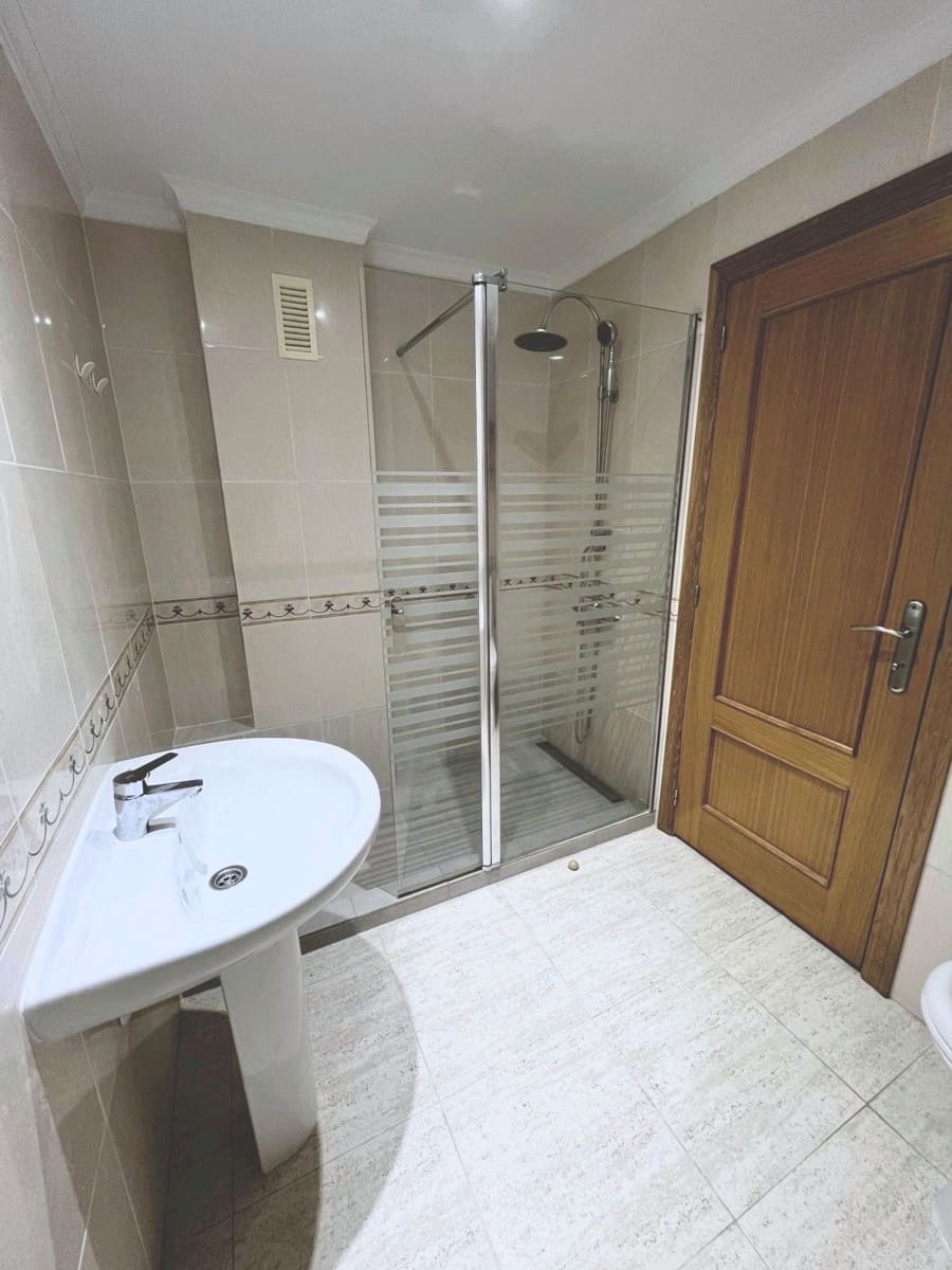 3 sovrum Lägenhet till salu i Denia - 265 000 € (Ref: 9523287)