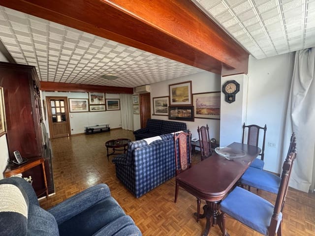 3 soveværelse Lejlighed til salg i Centro Urbano, Dénia - € 285.000 (Ref: 9523296)