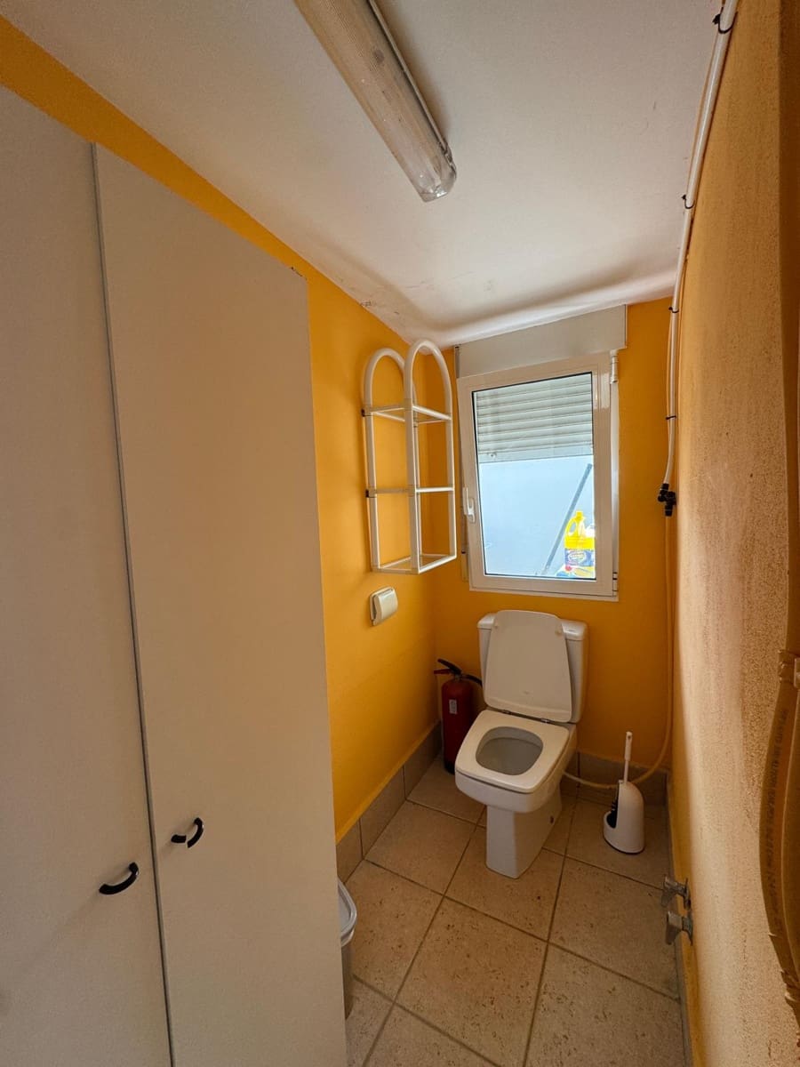 Chalet de 4 habitaciones en La Sella en venta con garaje - 790.000 € (Ref: 9523298)