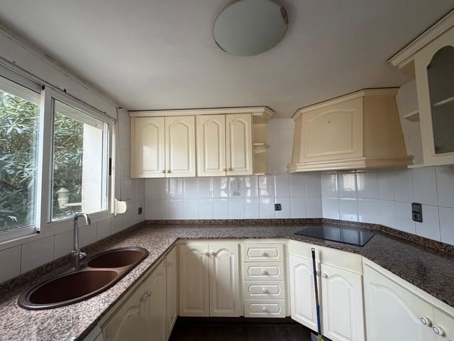 3 camera da letto Villetta a Schiera in vendita in Els Poblets con garage - 395.000 € (Rif: 9596835)