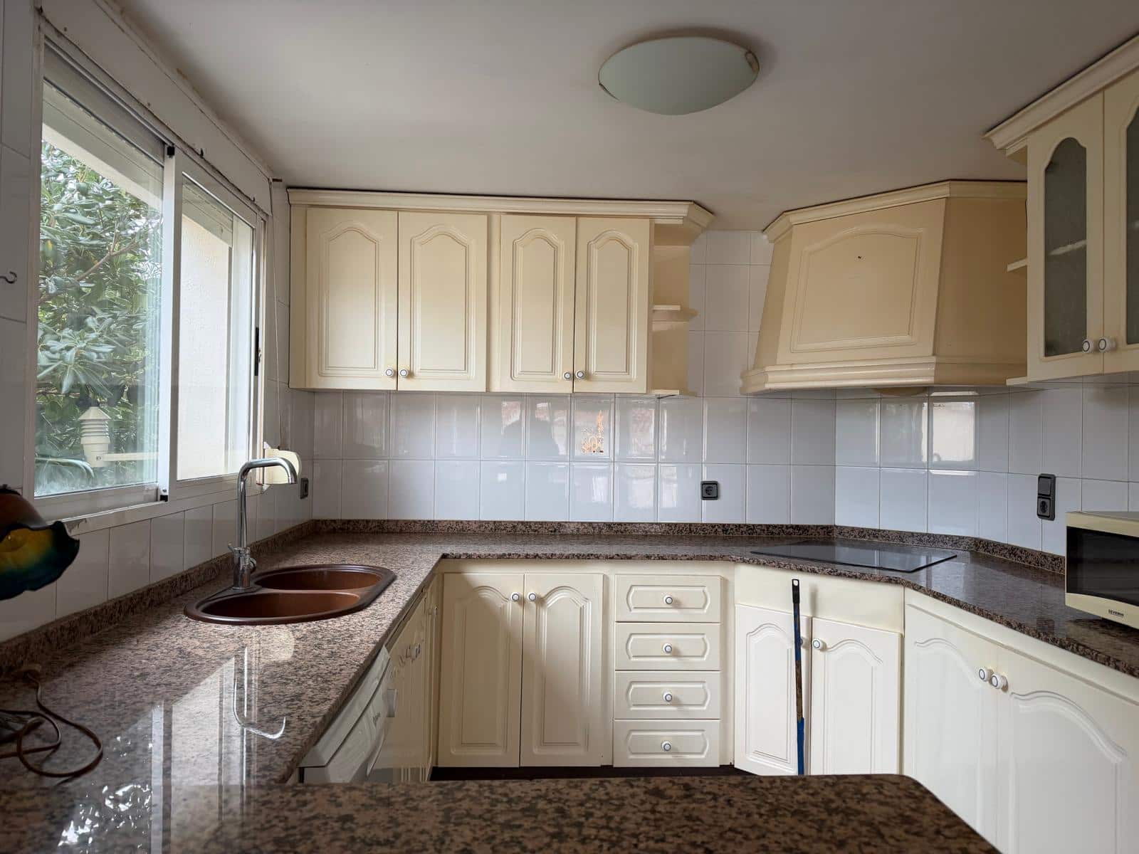 3 chambre Villa/Maison Mitoyenne à vendre à Els Poblets avec garage - 395 000 € (Ref: 9596835)