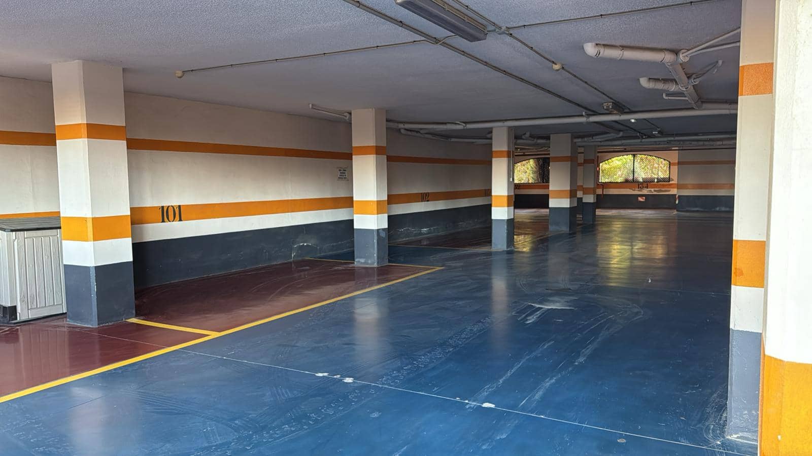 2 makuuhuone Huoneisto myytävänä paikassa Denia mukana uima-altaan 
autotalli - 399 000 € (Ref: 9596837)