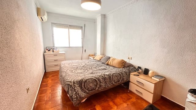 4 bedroom Townhouse for sale in Denia - € 709,000 (Ref: 9618437)