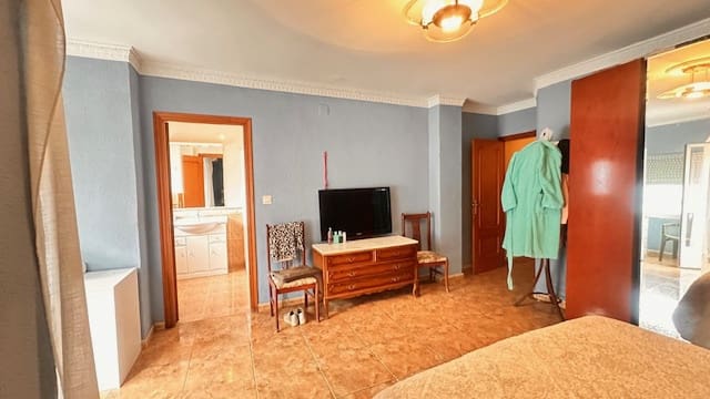 4 slaapkamer Huis te koop in Centro Urbano, Dénia - € 709.000 (Ref: 9618437)